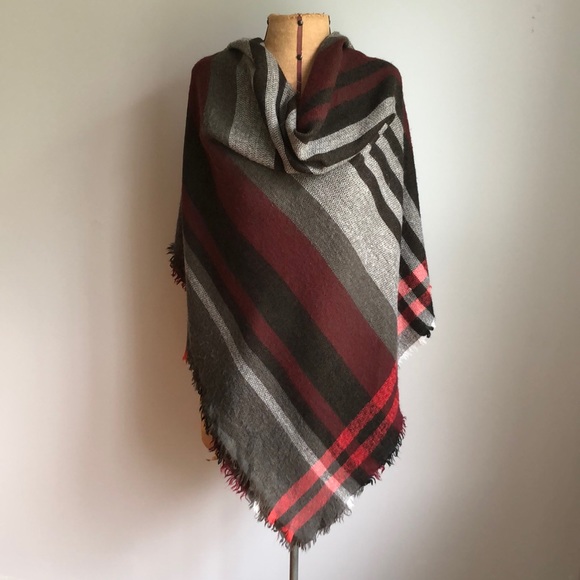 Acrylic Blanket Wrap Shawl Light Throw 51” Square - Picture 1 of 10